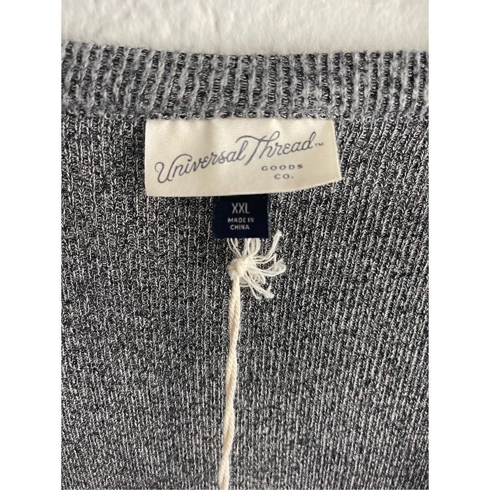 ❤️Universal Thread Grey Henley 2X - Picture 2 of 5